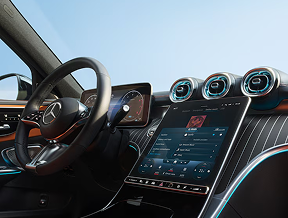 The striking rear with two-section tail lights